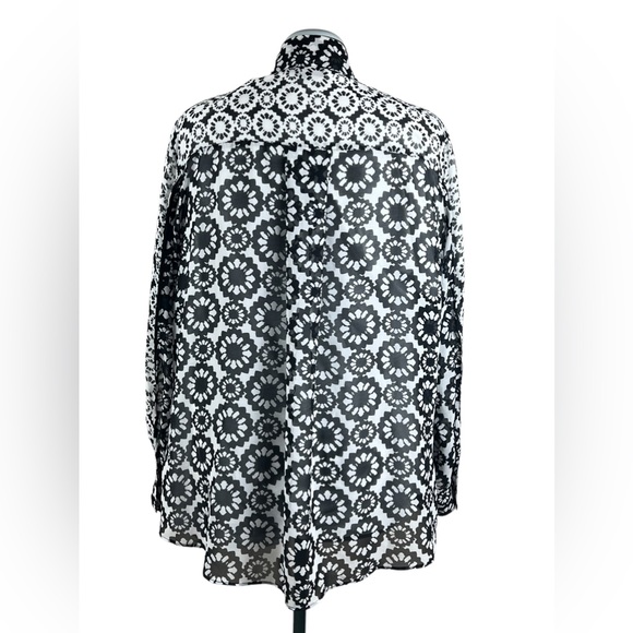 Lane Bryant Women’s Sheer Button Down Blouse with Neck Tie Size 18/20 - Picture 4 of 9